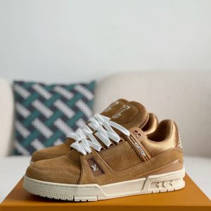 「#2749」 LOUIS VUITTON TRAINER SNEAKERS