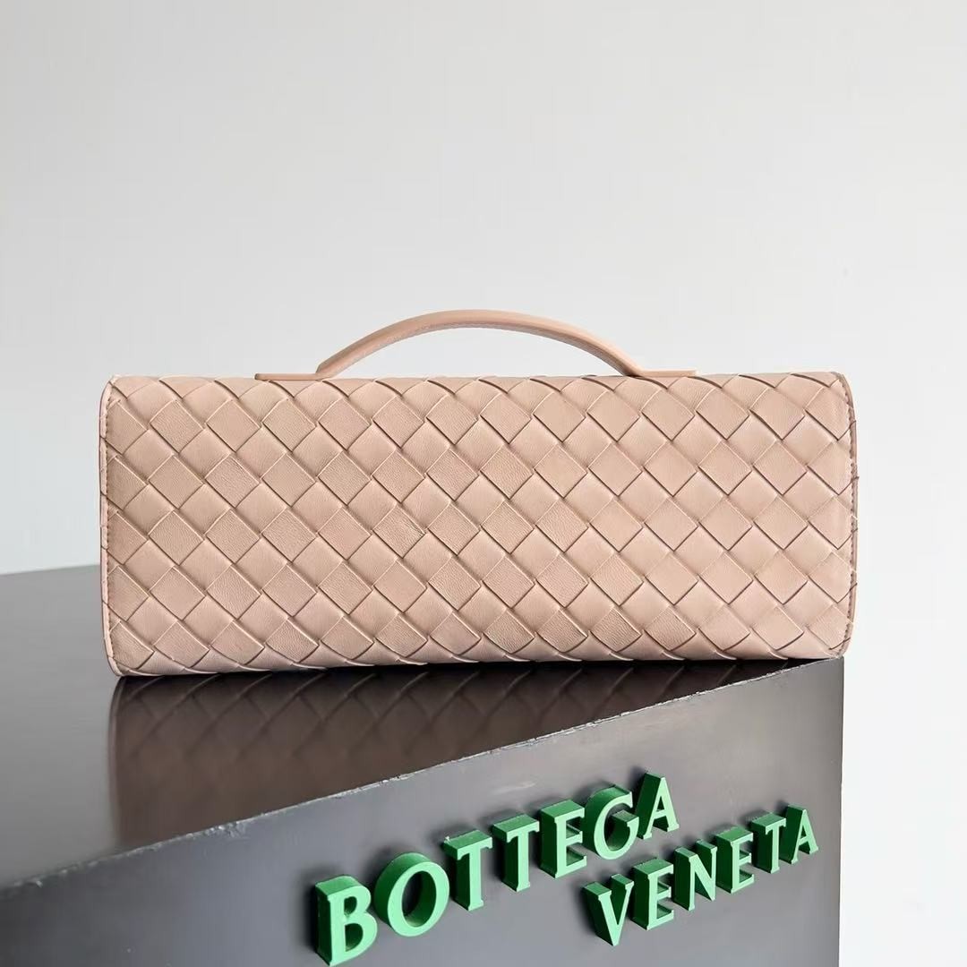「#3844」BOTTECA VENETA uses exquisite craftsmanship intreccio woven imported sheepskin evening clutch bag Si