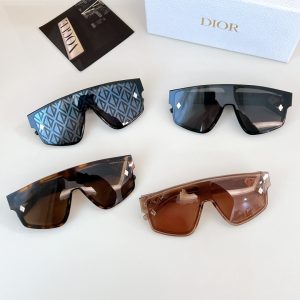 「#4213」Dior Sunglasses