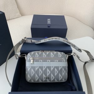 「#590」DIOR Safari CD Diamond