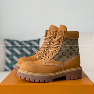 「#5030」LOUIS VUITTON RANGER LEATHER ANKLE BOOTS