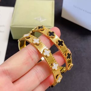 「#3027」Van Cleef & Arpels new four-leaf clover black and white lucky bracelet