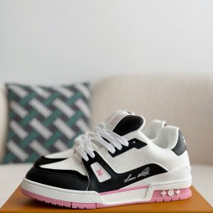 「#2560」LOUIS VUITTON TRAINER SNEAKERS