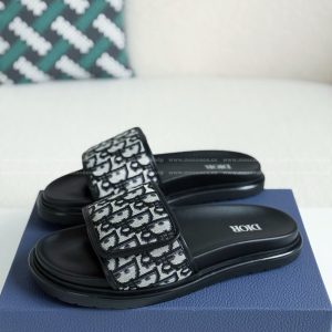 「#4498」LOUIS VUITTON SLIPPERS