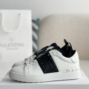 「#1813」Valentino One Stud Sneakers