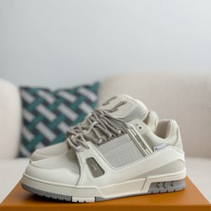 「#2746」 LOUIS VUITTON TRAINER SNEAKERS