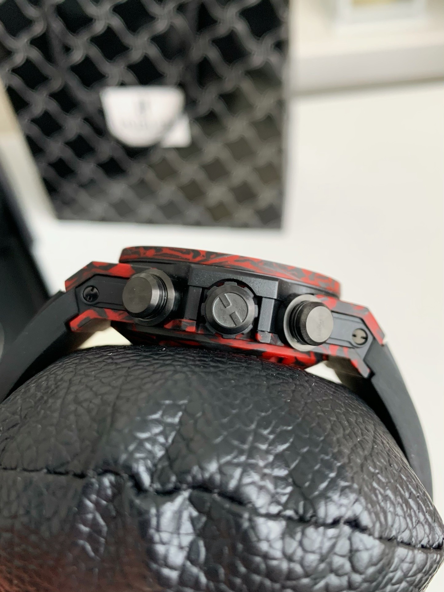 「#2610」Hublot big bang series limited edition carbon fiber watch