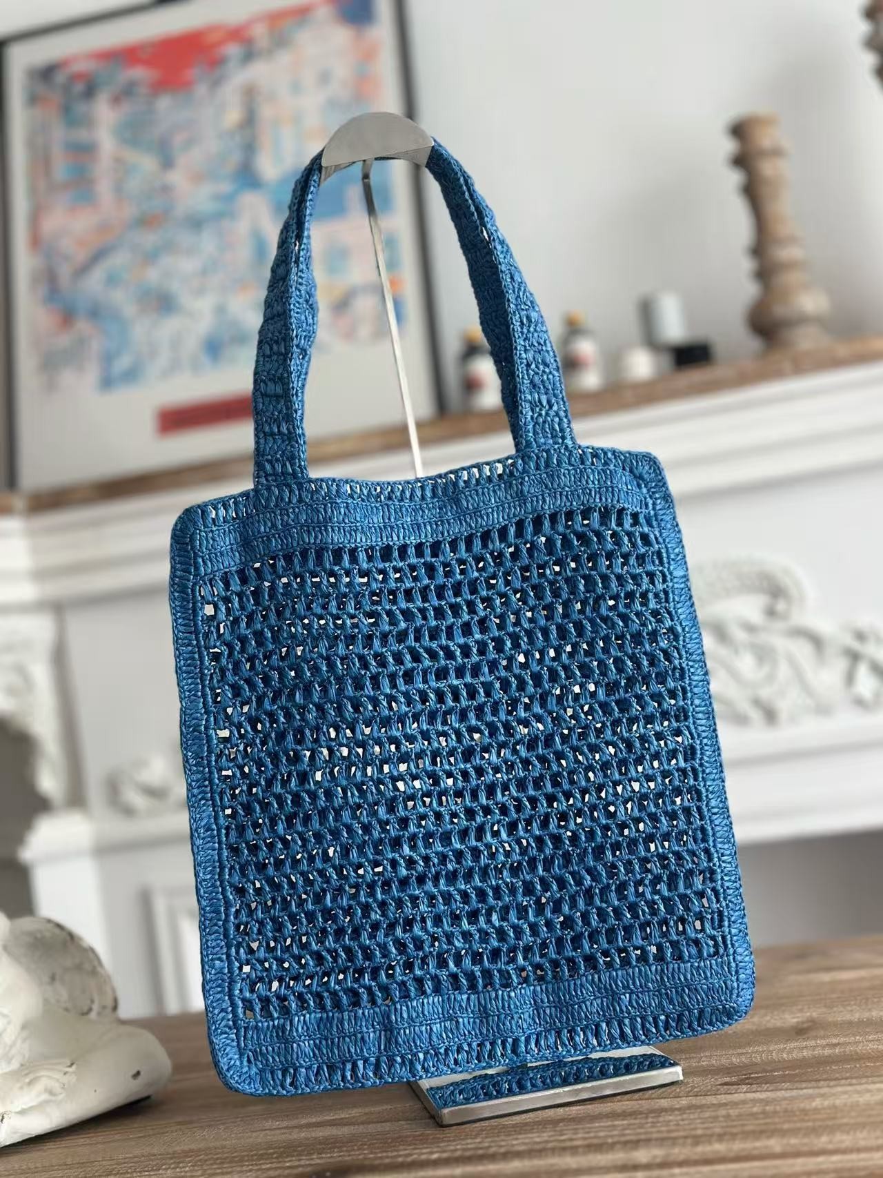 「#3657」chloe spring and summer new SUMMER BANANA dopamine color blue pure handmade straw woven bag Size: 33