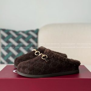 「#5203」Gucci Toe-Covering Slippers