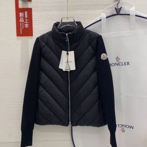 「#2708」Moncler new women's V-pattern stitching knitted sleeves stand collar down jacket