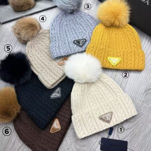 「#2946」Prada plush ball knitted hat