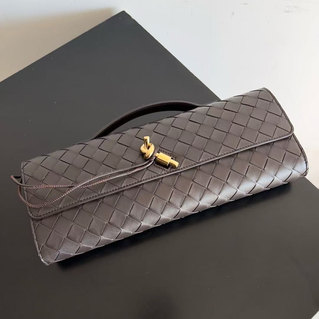 「#3847」BOTTECA VENETA uses exquisite craftsmanship intreccio woven imported sheepskin evening clutch bag Si