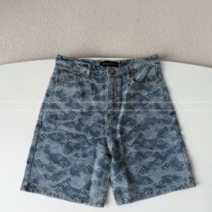 「#5691」LOUIS VUITTON ALL-OVER LOGO DENIM SHORTS