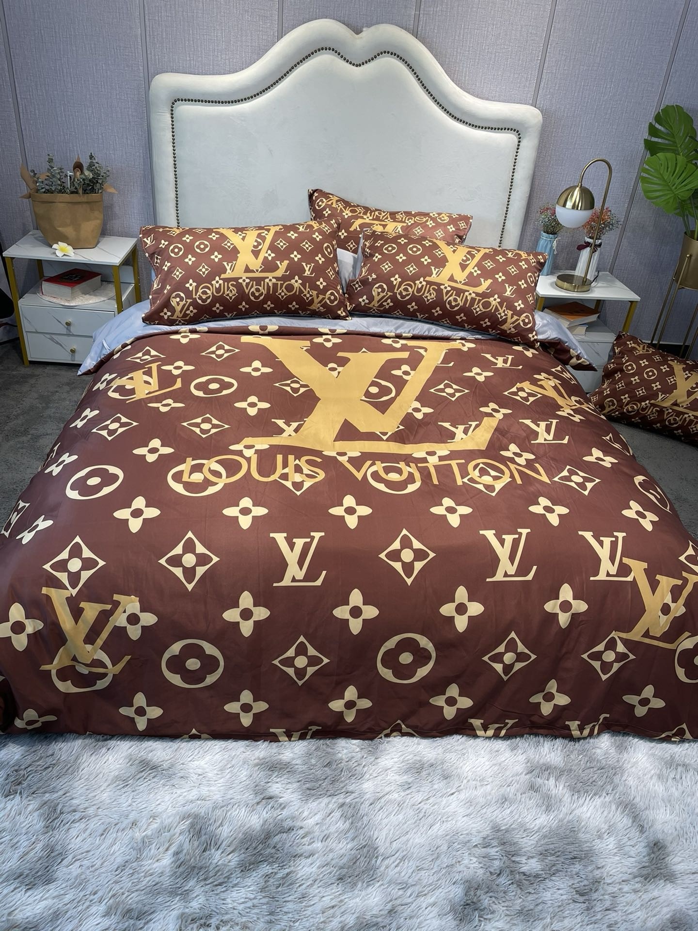 「#2260」Bedding-Louis Vuitton four-piece set