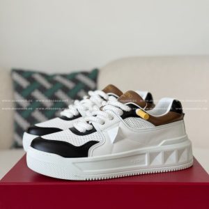 「#5178」Valentino One Stud Sneakers