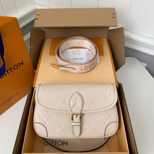 「#520」 Lovis Vuitton  DIANE  23*16*8.5cm