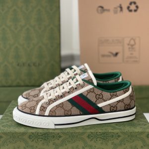 「#290」Gucci Dirty shoes