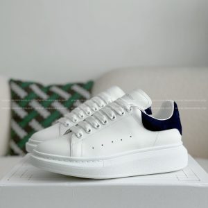 「#4737」Alexander McQueen MQ Dark blue velvet tail Sneakers
