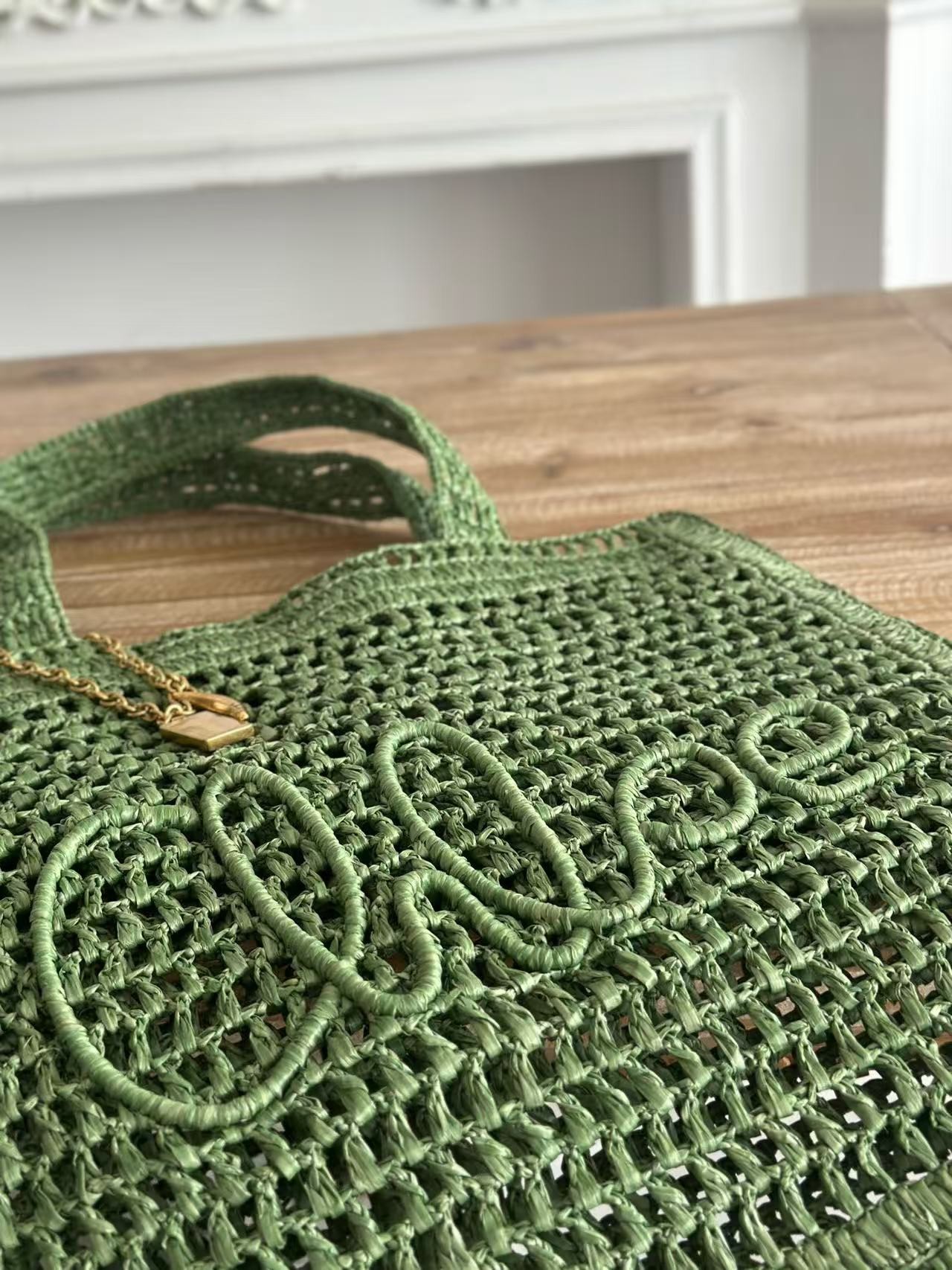 「#3654」chloe spring and summer new style SUMMER BANANA dopamine color green pure handmade straw woven bag S