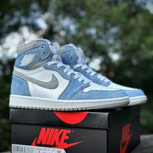 「#2328」Air Jordan 1 Retro High Hyper Royal Smoke Grey