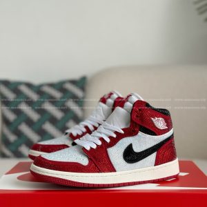 「#4580」Jordan 1 Hand-Set Rhinestones High Sneakers