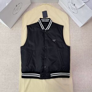 「#5416」PRADA triangle logo recycled nylon quilted vest