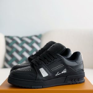 「#2715」LOUIS VUITTON SNEAKERS