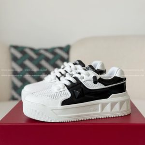 「#5176」Valentino One Stud Sneakers