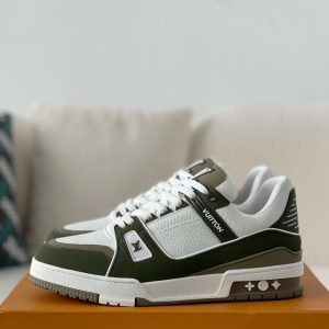 「#572」LOUIS VUITTON TRAINER Sneakers