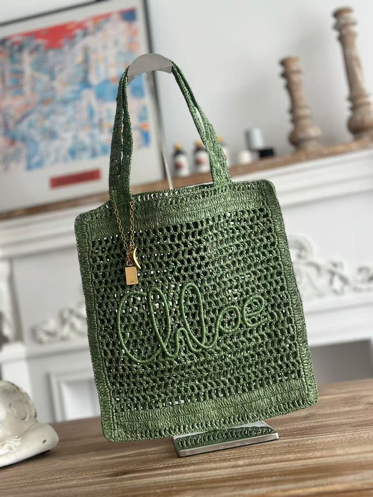 「#3654」chloe spring and summer new style SUMMER BANANA dopamine color green pure handmade straw woven bag S