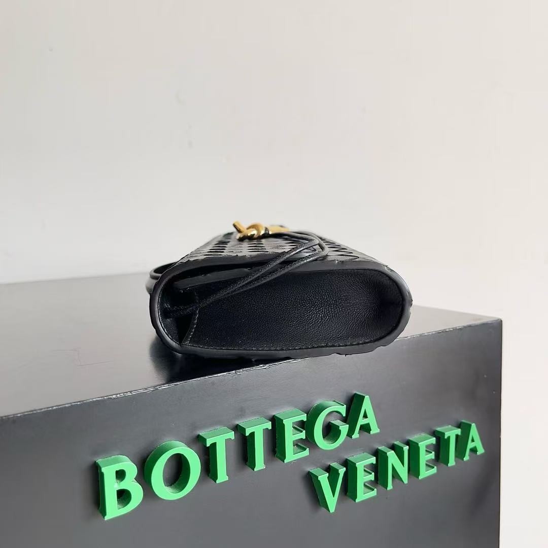 「#3846」BOTTECA VENETA uses exquisite craftsmanship intreccio woven imported sheepskin evening clutch bag Si