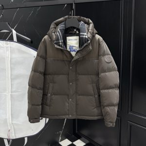 「#4958」Burberry Down Jacket