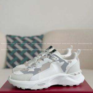 「#2814」Valentino Garavani True Act Casual Shoes