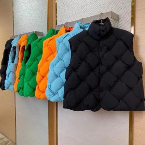 「#2282」BOTTEGA VENETA Stand collar down jacket