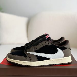 「#125」Nike AirJordan1 x TravisScott AJ Low