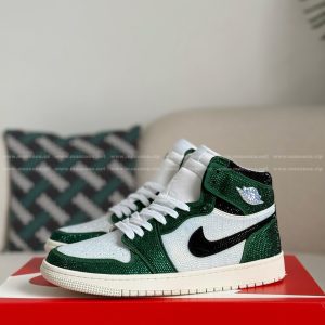 「#4562」Jordan 1 Hand-Set Rhinestones High Sneakers