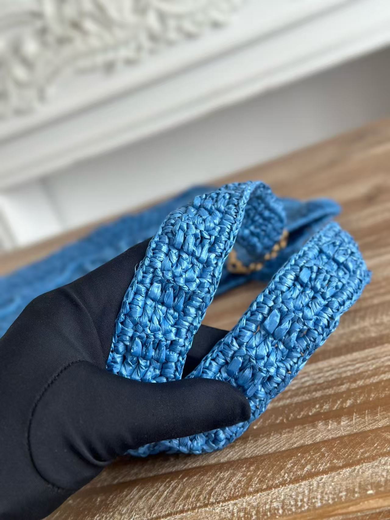 「#3657」chloe spring and summer new SUMMER BANANA dopamine color blue pure handmade straw woven bag Size: 33