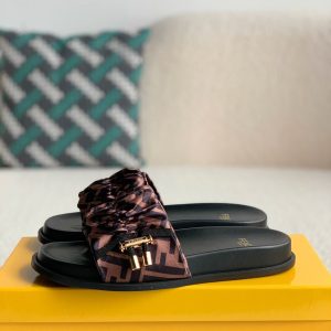 「#1416」FENDI  Sandals