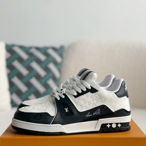 「#333」LOUIS VUITTON TRAINER Sneakers