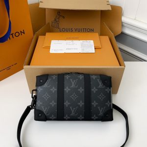 「#1819」Louis Vuitton's new Sac Plat Horizontal Zippé men's black flower briefcase M45165 Size:  22.5*14*5cm
