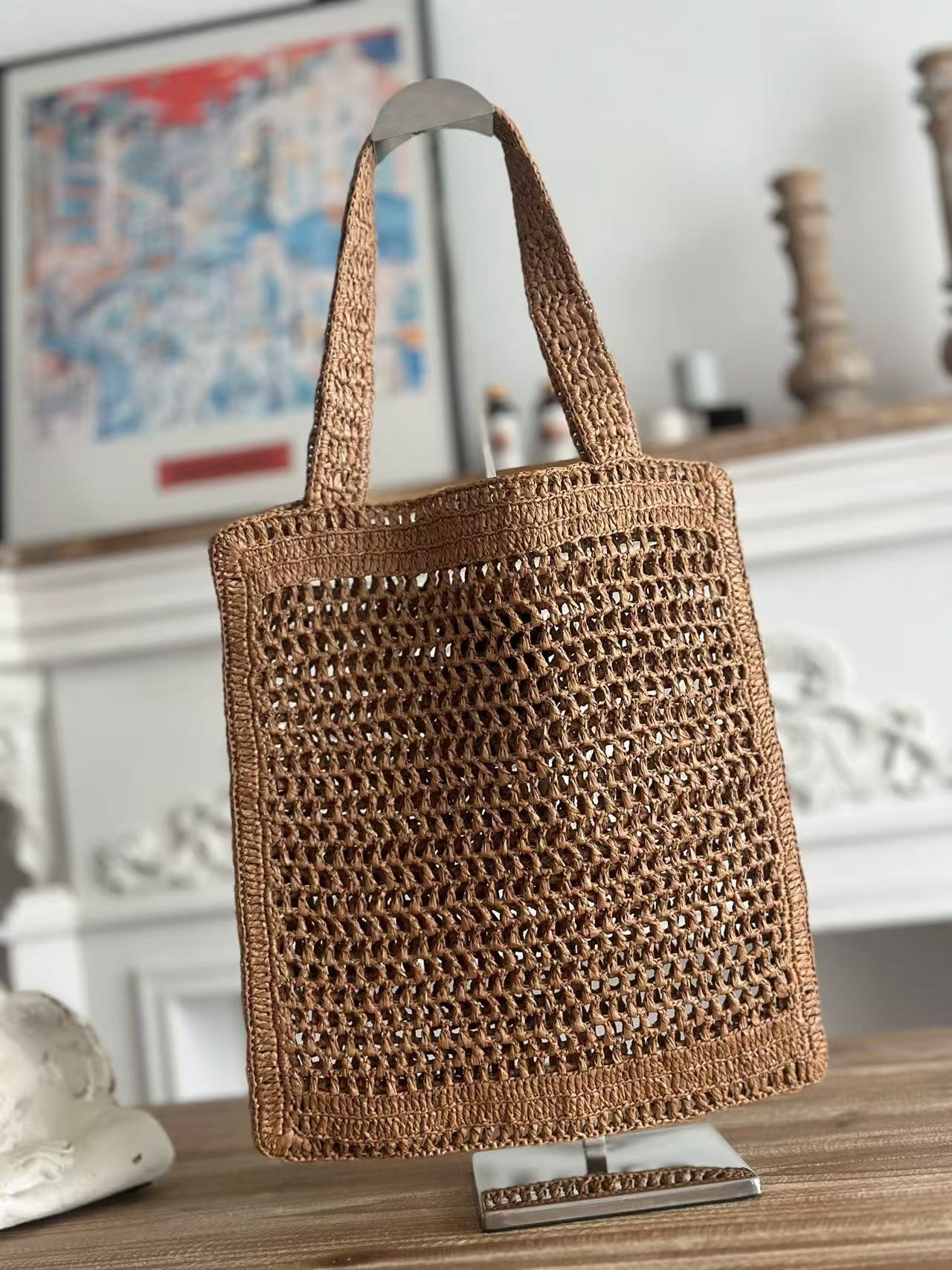 「#3655」chloe spring and summer new SUMMER BANANA dopamine color brown pure handmade straw woven bag Size: 3