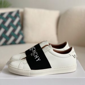 「#142」Givenchy Urban Street Sneakers