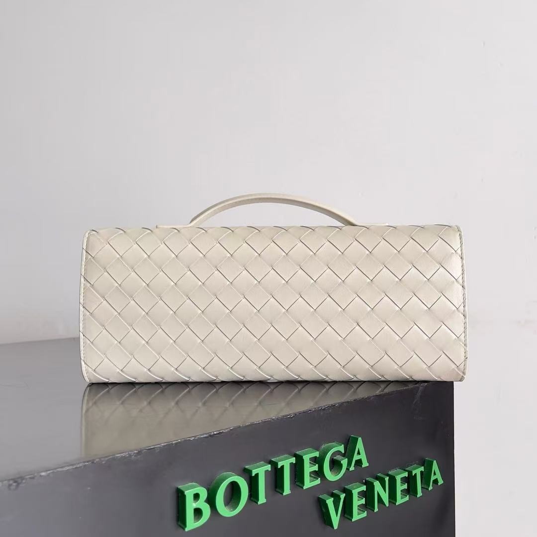 「#3849」BOTTECA VENETA uses exquisite craftsmanship intreccio woven imported sheepskin evening clutch bag Si