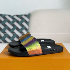 「#3932」LOUIS VUITTON SLIPPERS