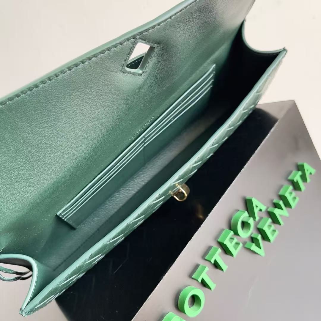 「#3848」BOTTECA VENETA uses exquisite craftsmanship intreccio woven imported sheepskin evening clutch bag Si