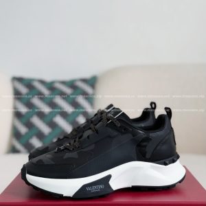 「#2817」Valentino Garavani True Act Casual Shoes