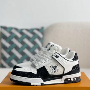「#1900」LOUIS VUITTON SNEAKERS