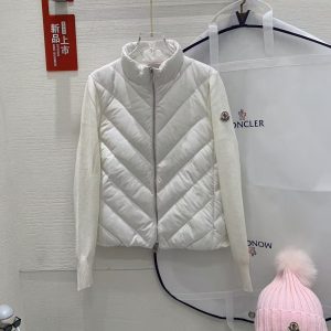 「#2709」Moncler new women's V-pattern stitching knitted sleeves stand collar down jacket