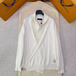 「#4821」LOUIS VUITTON lettering logo shawl knitted cardigan