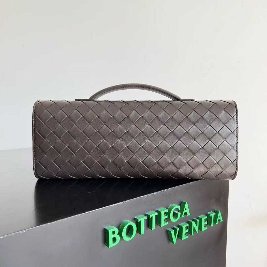「#3847」BOTTECA VENETA uses exquisite craftsmanship intreccio woven imported sheepskin evening clutch bag Si